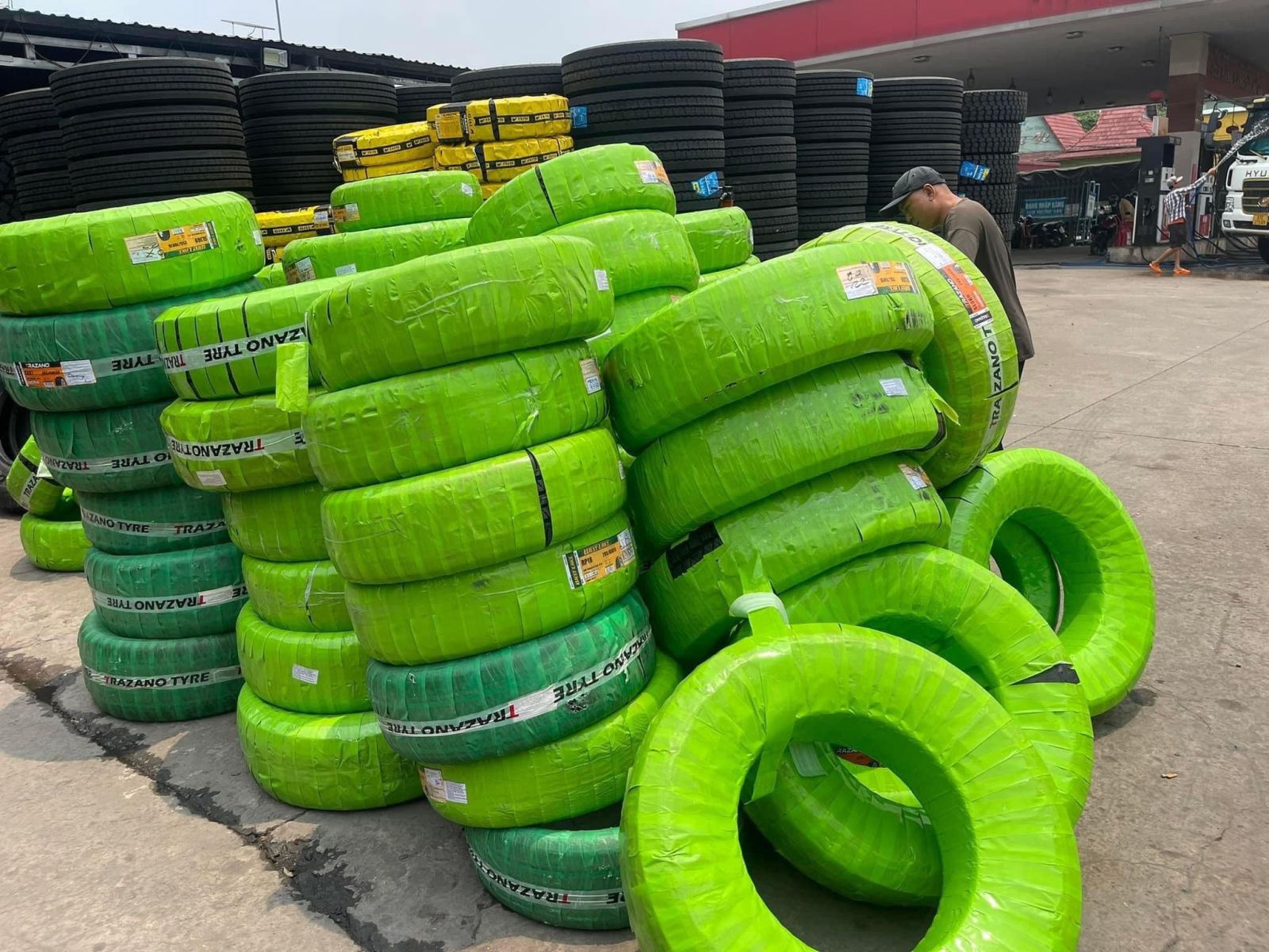 DỊCH VỤ THAY LỐP XE CHÍNH HÃNG - TẠI BÌNH DƯƠNG